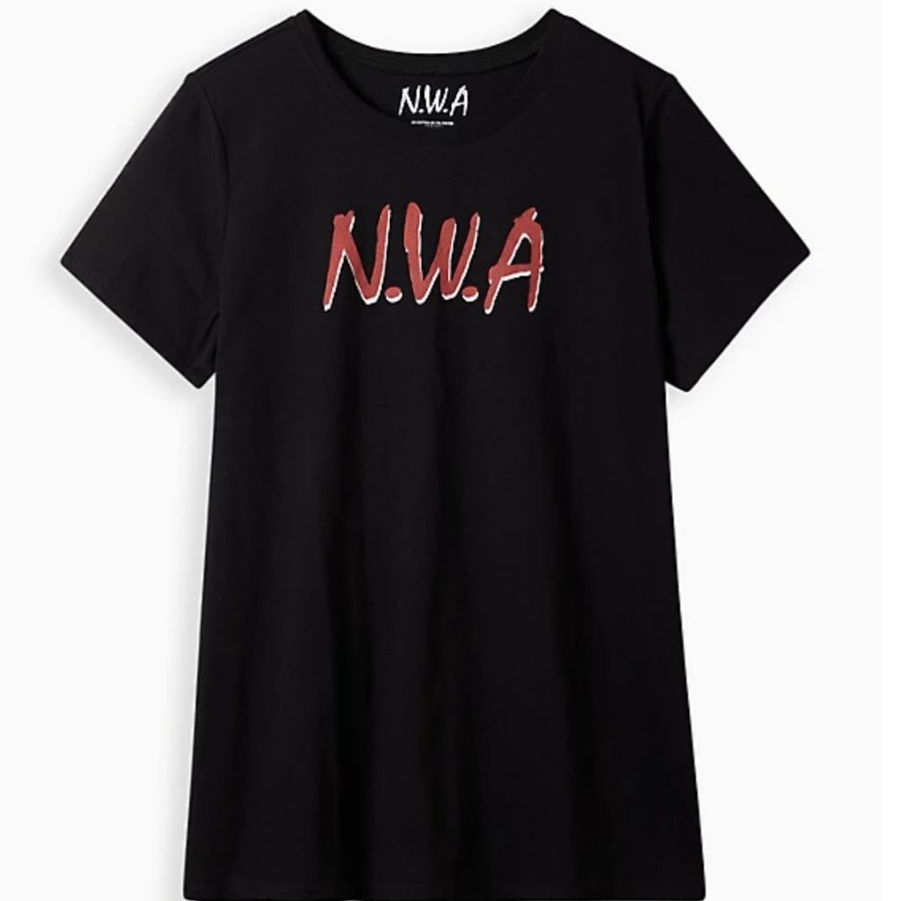 ❤️6 items for $25 sale!!❤️Torrid N.W.A. Black Classic Fit Crew Tee EUC
